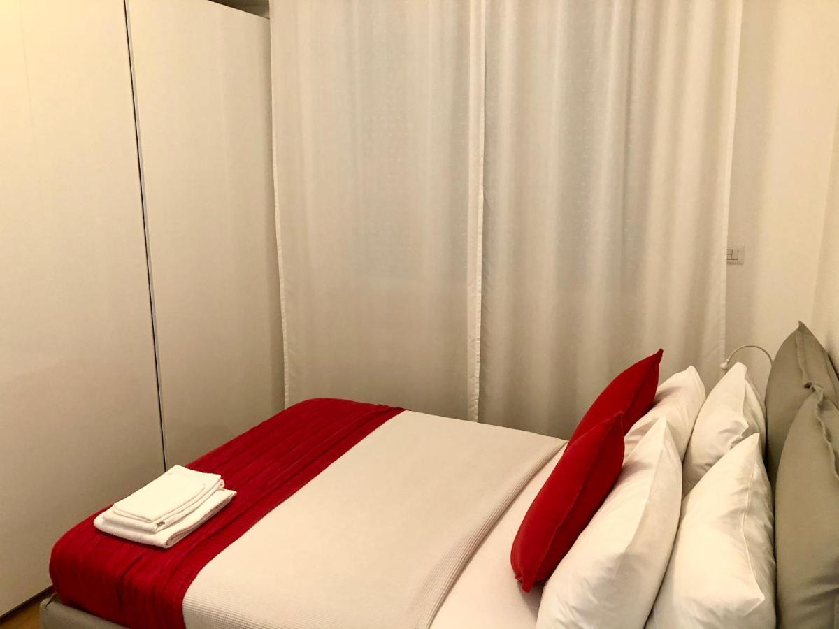 900 M Da Duomo Apartment Milano Ngoại thất bức ảnh